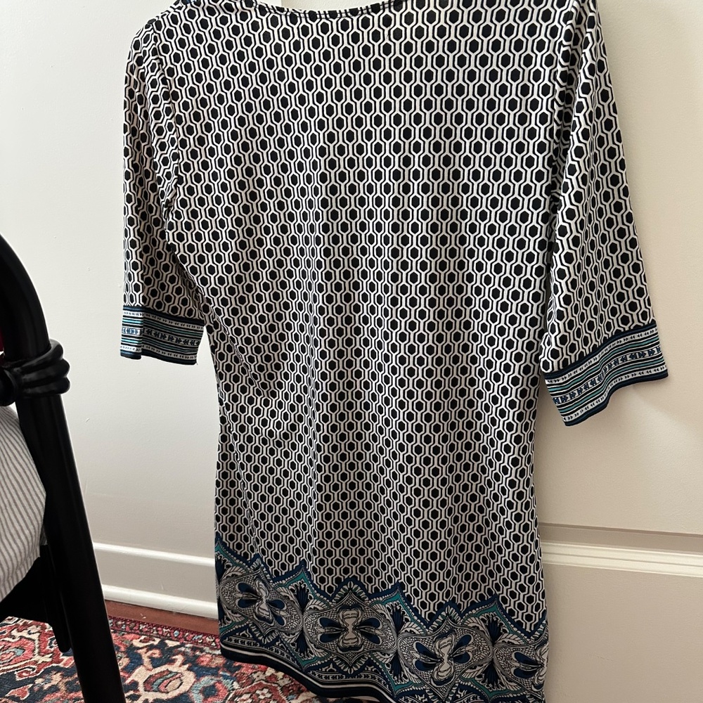 Tunic - Picture 2 of 3